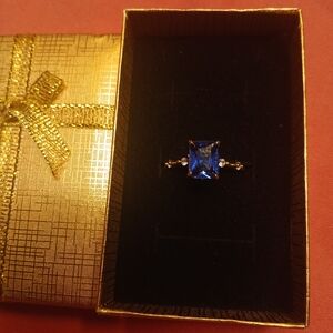 Emerald cut ring size 7